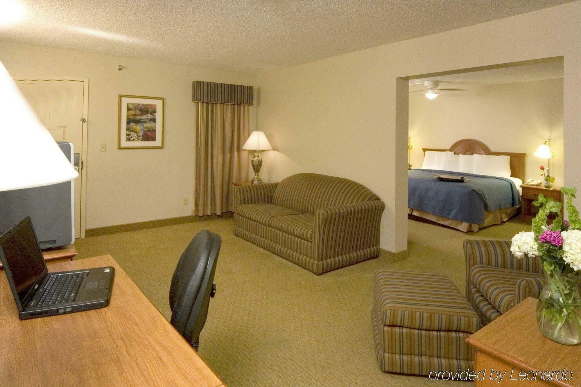 Quality Inn University Lansing Szoba fotó