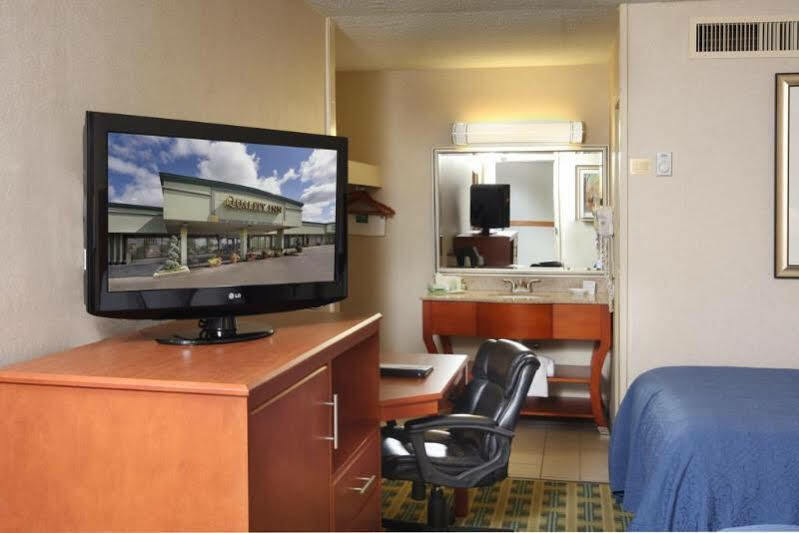 Quality Inn University Lansing Kültér fotó